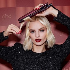 GHD PLANCHA GOLD "CHERRY CHIC COLLECTION"