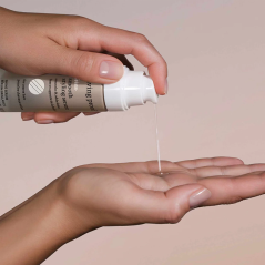 LIVING PROOF FRIZZ SMOOTH STYLING SERUM 45 ML